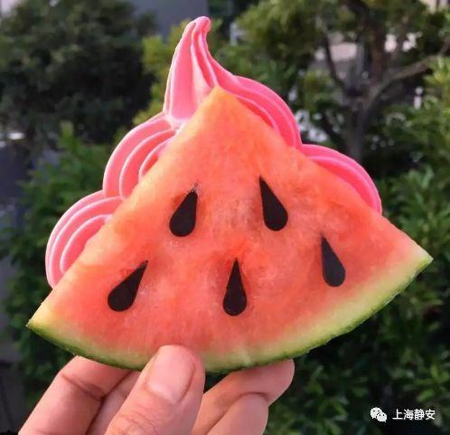 吃瓜网红高清头像,揭秘吃瓜网红高清头像背后的魅力 第1张 吃瓜网红高清头像,揭秘吃瓜网红高清头像背后的魅力 第1张
